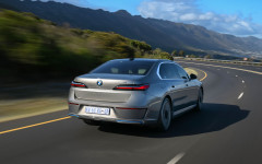 Desktop image. BMW i7 xDrive60 South Africa Version 2023. ID:152688