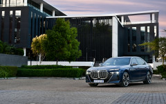 Desktop wallpaper. BMW 740i South Africa Version 2023. ID:152698