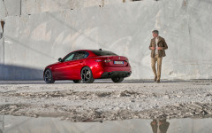 Desktop image. Alfa Romeo Giulia Veloce Q4 2023. ID:153112