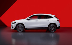 Desktop wallpaper. Mercedes-AMG GLA 35 2024. ID:153914