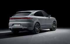 Desktop image. Porsche Cayenne S Coupe 2024. ID:154324