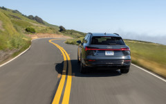 Desktop image. Audi Q8 e-tron quattro USA Version 2024. ID:155258