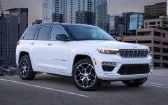 Desktop image. Jeep Grand Cherokee 4xe Summit Reserve 2024. ID:156387