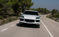 Desktop image. Porsche Cayenne S E-Hybrid 2024. ID:157580