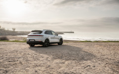 Desktop image. Porsche Cayenne S E-Hybrid 2024. ID:157581