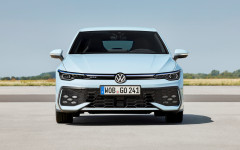 Desktop wallpaper. Volkswagen Golf VIII GTE 2024. ID:158488