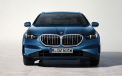 Desktop image. BMW 520d xDrive Touring 2025. ID:158712