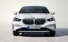 Desktop image. BMW 530e Touring 2025. ID:158725
