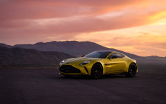 Desktop wallpaper. Aston Martin Vantage 2025. ID:158749