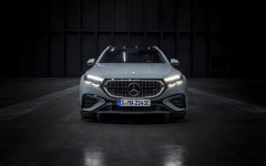 Desktop image. Mercedes-AMG E 53 Hybrid 4MATIC+ Estate 2025. ID:159121
