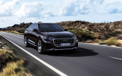 Desktop image. Audi Q8 TSFI e quattro 2024. ID:160100