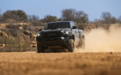 Desktop image. Toyota Tacoma i-Force Max TRD Pro 2024. ID:160167