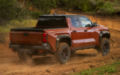 Desktop image. Toyota Tacoma i-Force Max TRD Pro 2024. ID:160176