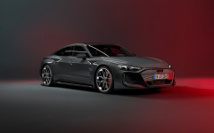 Desktop image. Audi RS e-tron GT 2025. ID:160840