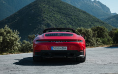 Desktop wallpaper. Porsche 911 Carrera Cabriolet 2025. ID:161076