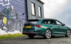 Desktop image. Skoda Octavia vRS Estate UK Version 2025. ID:162898