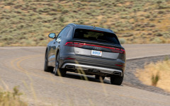 Desktop image. Audi Q8 TFSI USA Version 2025. ID:163181