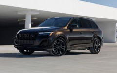 Desktop wallpaper. Audi Q7 USA Version 2025. ID:163202