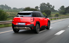 Desktop image. MINI Aceman SE ZA Version 2025. ID:164262