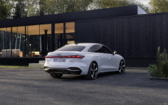 Desktop image. Audi A5 Sedan e-hybrid quattro 2025. ID:164281