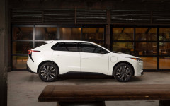 Desktop image. Subaru Solterra EV 2026. ID:164498