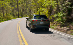 Desktop image. Volkswagen Tiguan SEL R-Line Turbo 2026. ID:164533