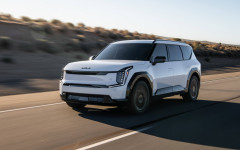 Desktop image. Kia EV9 Nightfall Edition 2026. ID:164538