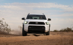 Desktop image. Toyota 4Runner SR5 2025. ID:164573