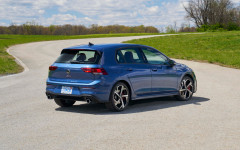 Desktop image. Volkswagen Golf GTI SE USA Version 2025. ID:164621