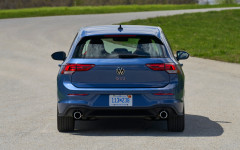 Desktop image. Volkswagen Golf GTI SE USA Version 2025. ID:164623