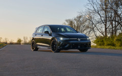 Desktop image. Volkswagen Golf R Black Edition USA Version 2025. ID:164631