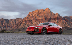 Desktop image. Audi RS e-tron GT Performance USA Version 2025. ID:164839