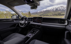 Desktop image. Volkswagen Tiguan SE 4Motion USA Version 2025. ID:164903