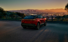 Desktop image. Toyota C-HR BEV USA Version 2026. ID:164934