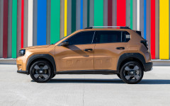 Desktop image. Fiat Grande Panda Hybrid La Prima 2025. ID:165223