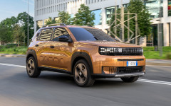 Desktop image. Fiat Grande Panda Hybrid La Prima 2025. ID:165227