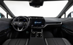 Desktop image. Lexus RZ 550e F Sport 2026. ID:165264