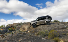 Desktop image. Land Rover Defender 110 Octa UK Version 2026. ID:165364