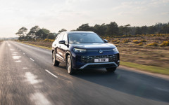 Desktop image. Volkswagen Tayron Elegance 1.5 eTSI UK Version 2025. ID:165385