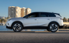 Desktop wallpaper. Opel Grandland Plug-in Hybrid 2025. ID:165437