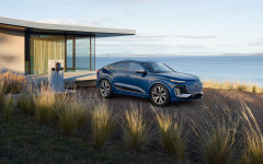 Desktop image. Audi SQ6 Sportback e-tron USA Version 2025. ID:165937