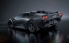 Desktop wallpaper. Eccentrica V12 Pacchetto Titano 2025. ID:166400