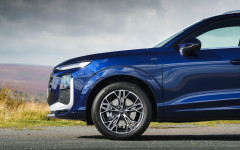 Desktop wallpaper. Audi Q3 e-hybrid Launch Edition UK Version 2026. ID:166728