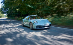 Desktop wallpaper. Porsche 911 Carrera S UK Version 2025. ID:166741
