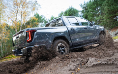 Desktop wallpaper. Toyota Hilux BEV 2026. ID:167516