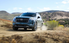 Desktop image. Nissan Pathfinder 2026. ID:167560