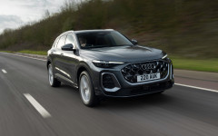 Desktop image. Audi Q5 e-hybrid UK Version 2026. ID:167902