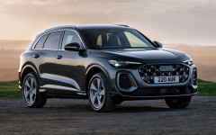 Desktop image. Audi Q5 e-hybrid UK Version 2026. ID:167906