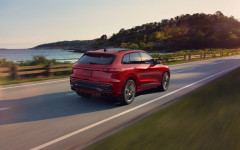 Desktop wallpaper. Audi SQ5 USA Version 2026. ID:167977