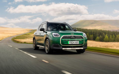 Desktop image. MINI Countryman E UK Version 2026. ID:168029